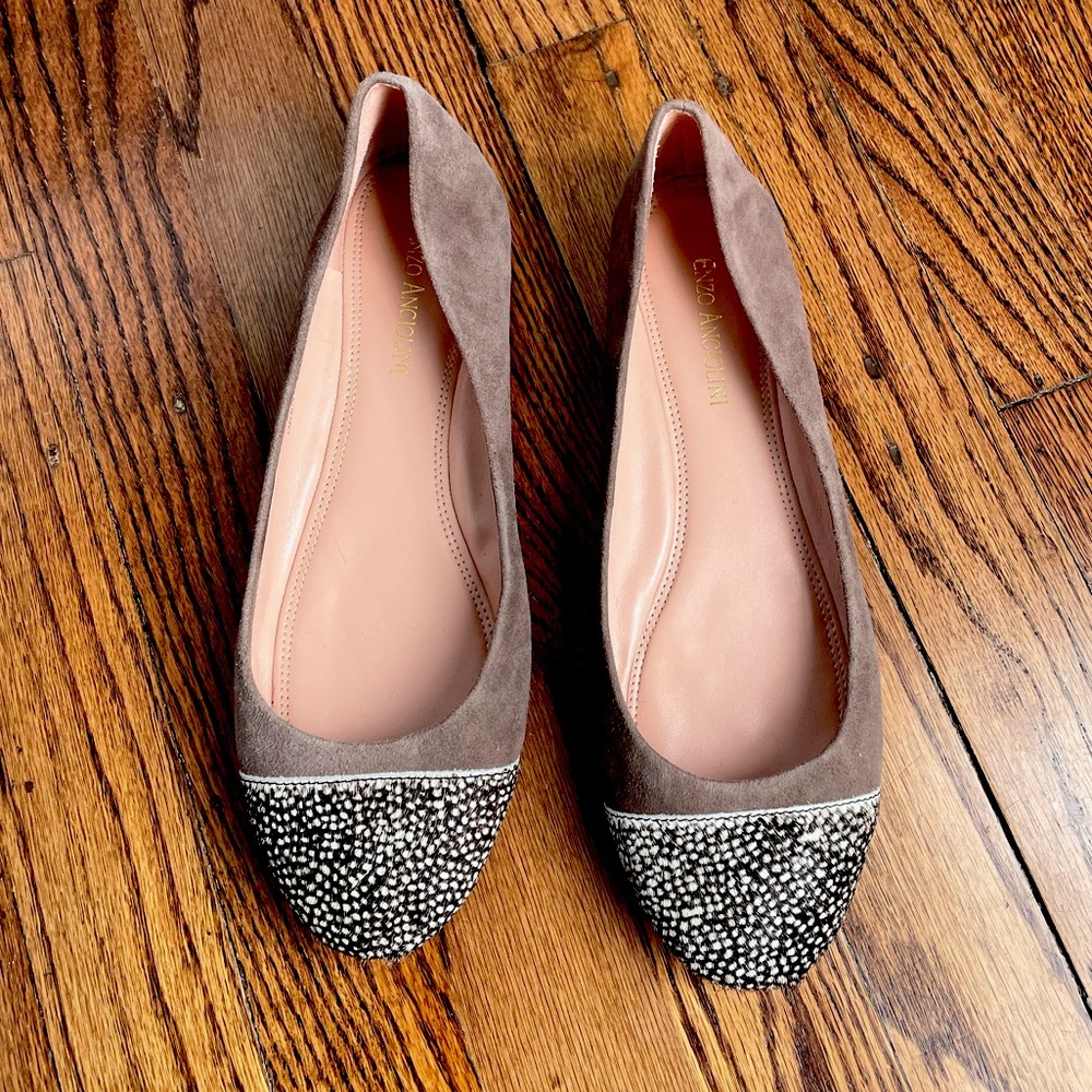 Enzo Angiolini Taupe Suede Ballet Flats with Spotted Pony Fur Cap Toe - size 8.5